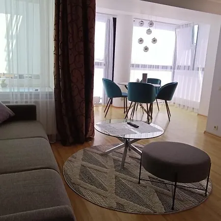 Cozy Day In Apartment *